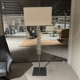 Poltrona Frau lamp